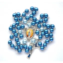 Różaniec z Matką Bożą z Lourdes niebieski
